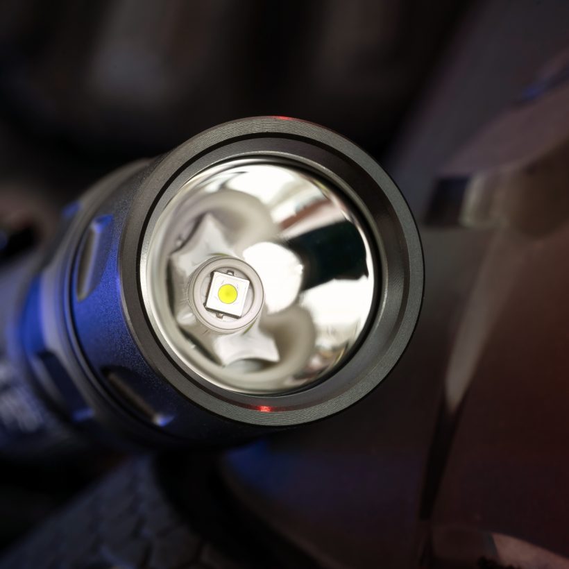Weltool T15 1100 Lumens 417 Meter Beam Distance Tactical Pen Light